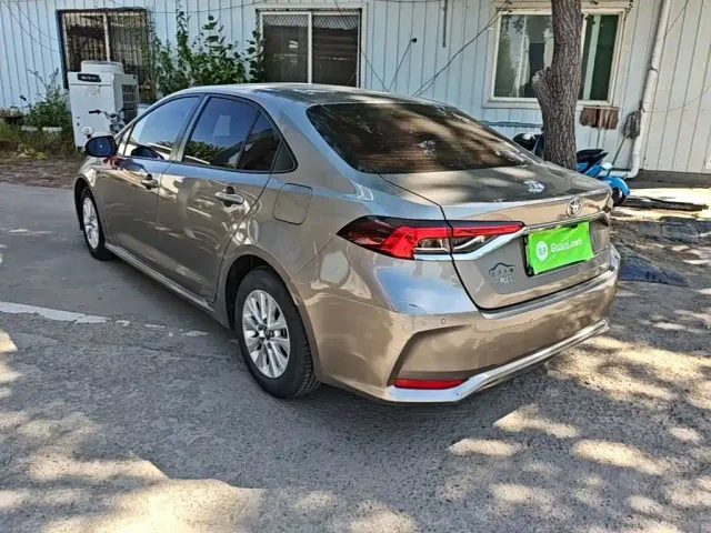 Toyota Corolla — Фото автомобиля 4
