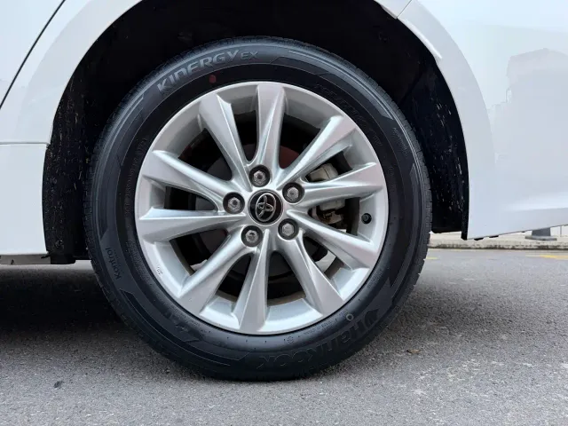 Toyota Corolla — Фото автомобиля 20