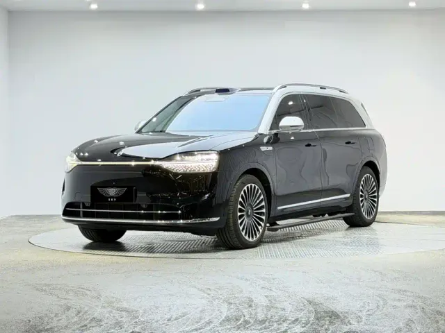 Фотография автомобиля — Aito M9