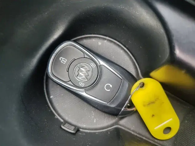 Buick Velite 6 — Фото автомобиля 16