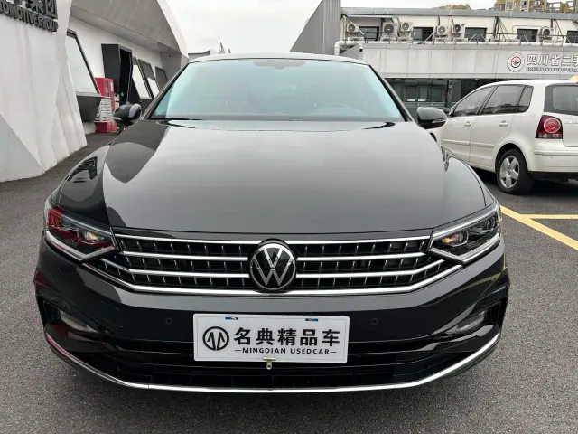 Volkswagen Magotan — Фото автомобиля 2