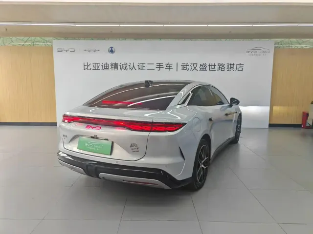 BYD Han L — Фото автомобиля 4