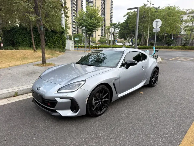 Фотография автомобиля — Subaru BRZ