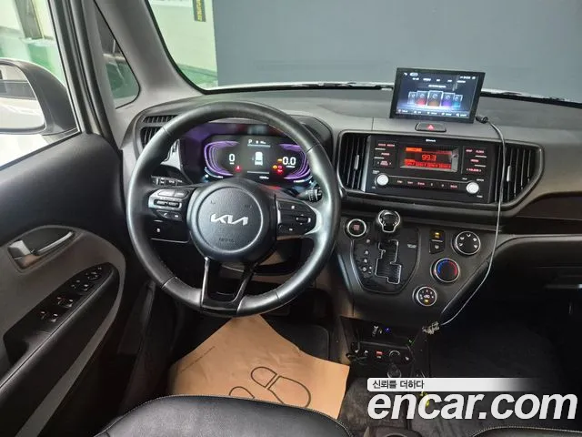 Kia RAY Новый Kia Ray Фургон — Фото автомобиля 10