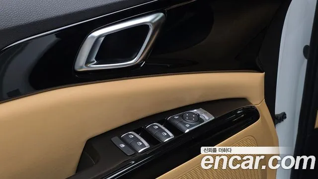Kia Canival Carnival 4 поколение Бензин 9 мест Noblesse — Фото автомобиля 25
