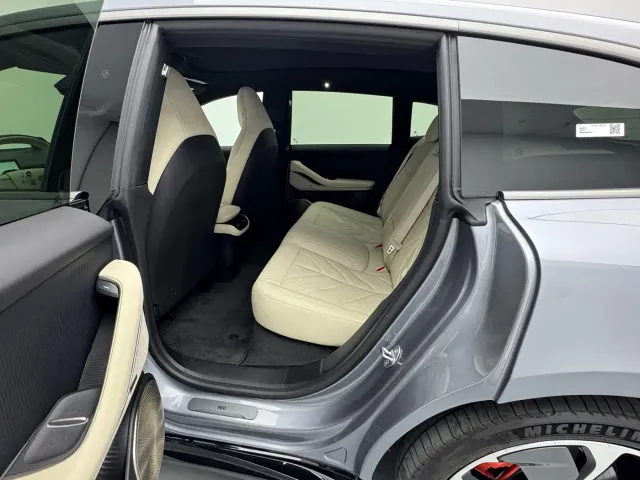 Nio ET5 Touring — Фото автомобиля 13