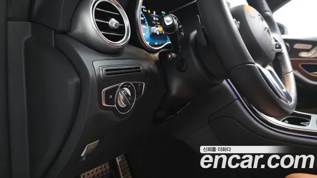 Mercedes-Benz GLC-Class X253 — Фото автомобиля 28