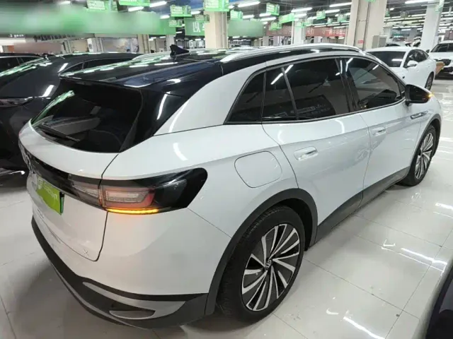 Volkswagen ID.4 X — Фото автомобиля 6