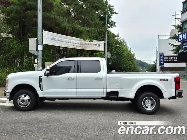 Ford F350 — Фото автомобиля 4