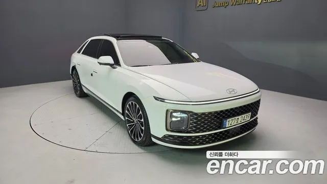 Hyundai Grandeur GN7 — Фото автомобиля 3