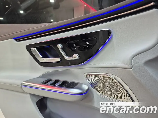 Mercedes-Benz EQE V295 — Фото автомобиля 10