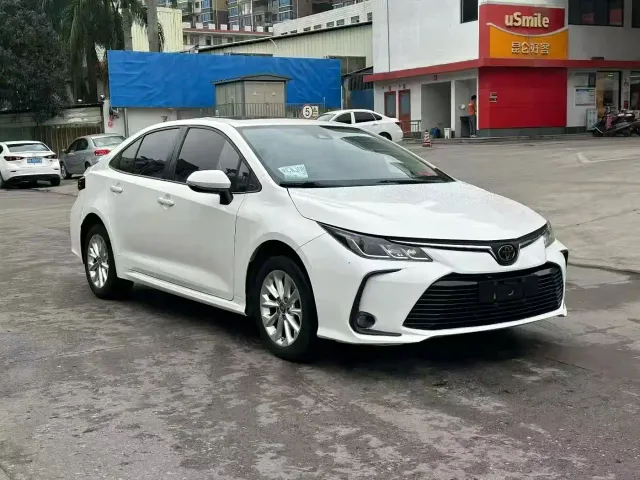 Toyota Corolla — Фото автомобиля 2