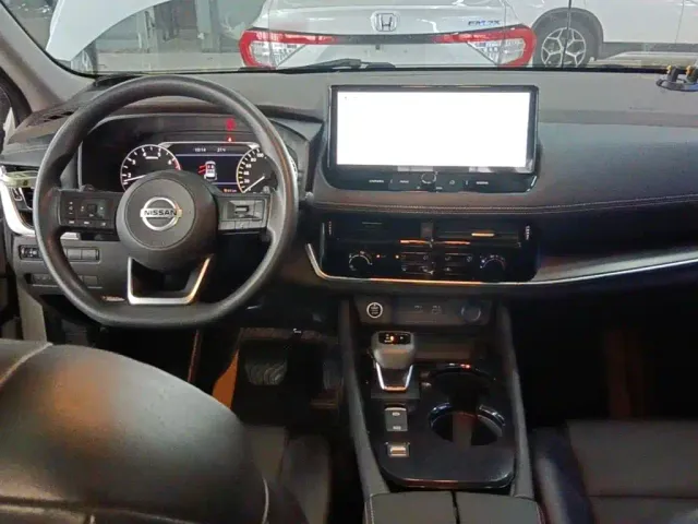 Nissan X-Trail — Фото автомобиля 9