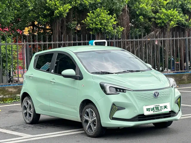 Changan Benben E-Star — Фото автомобиля 3