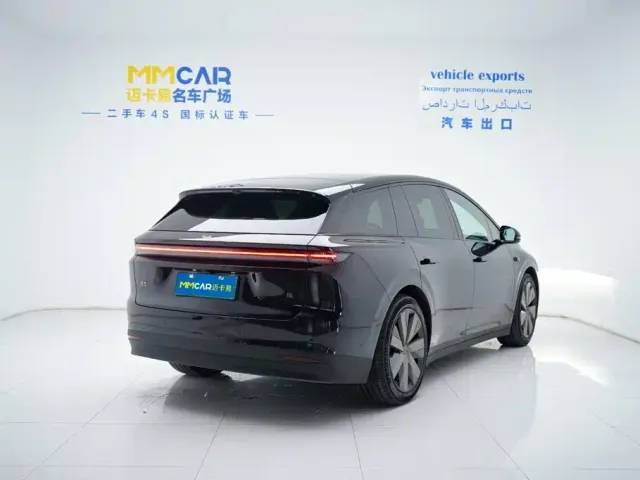 Li Auto i6 — Фото автомобиля 5