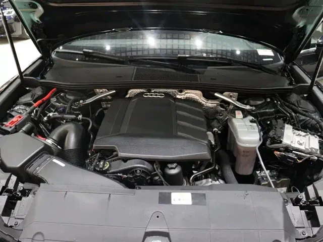 Audi A6L — Фото автомобиля 26