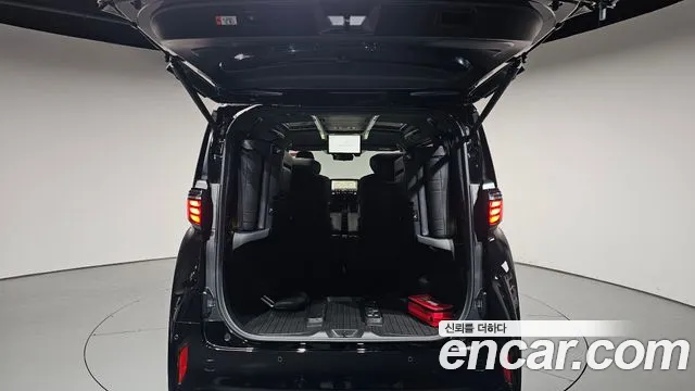 Toyota Alphard — Фото автомобиля 17