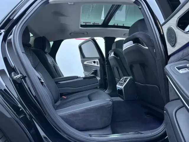Hongqi Hongqi H9 2020 2.0T Smart Connection Qi Xiang Edition — Фото автомобиля 20