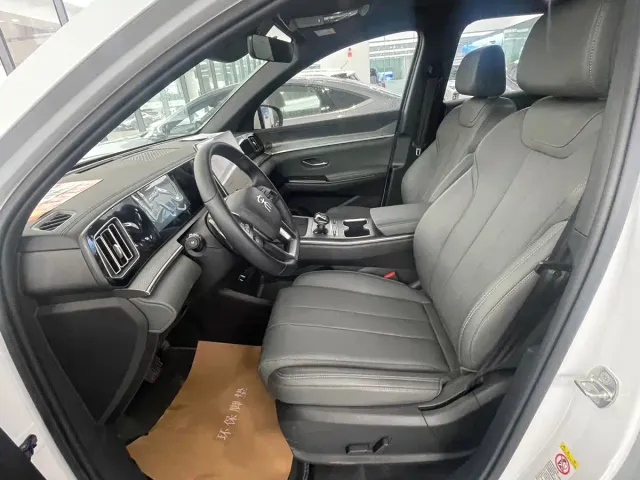 BYD Song Pro — Фото автомобиля 6