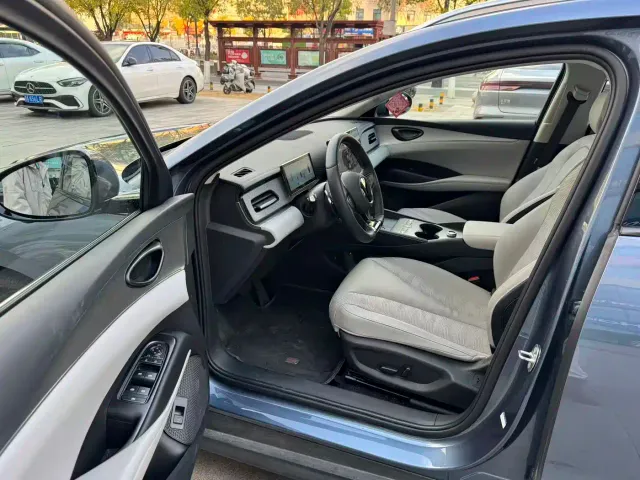 BYD Seal 06 DM-i Touring — Фото автомобиля 4