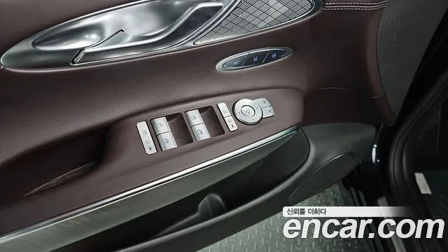 Genesis GV70 2.5T Бензин AWD — Фото автомобиля 20