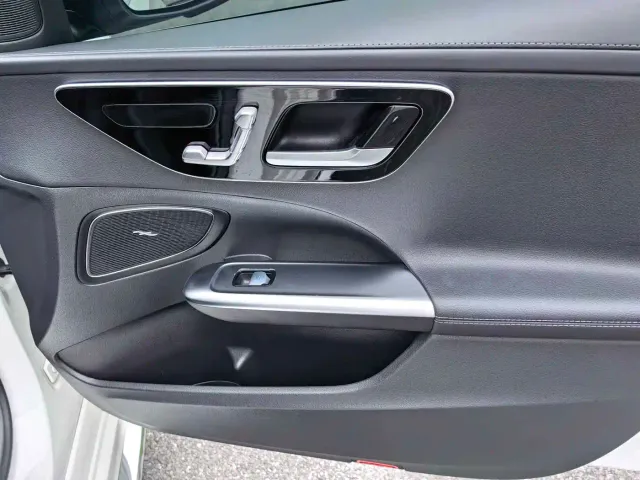 Mercedes-Benz C-Class — Фото автомобиля 14