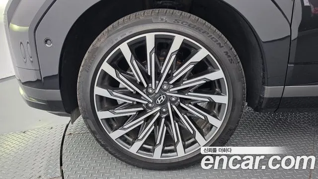 Hyundai Santafe Santa Fe (MX5) Бензин 2.5T 2WD — Фото автомобиля 3