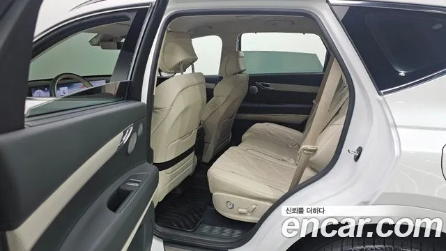 Genesis GV80 — Фото автомобиля 18