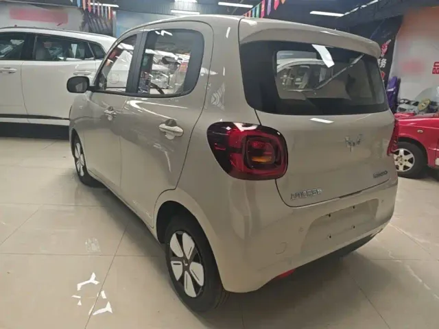 Wuling Hongguang Mini EV — Фото автомобиля 22