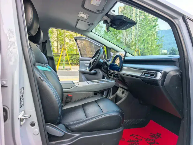 GAC Aion Y — Фото автомобиля 8