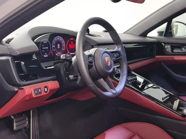 Porsche Panamera — Фото автомобиля 10