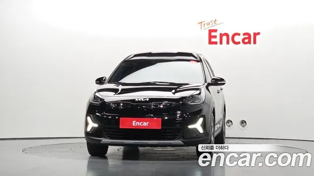 Фотография автомобиля — Kia Niro