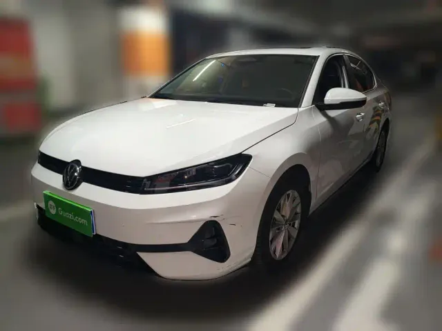 Фотография автомобиля — Volkswagen Sagitar