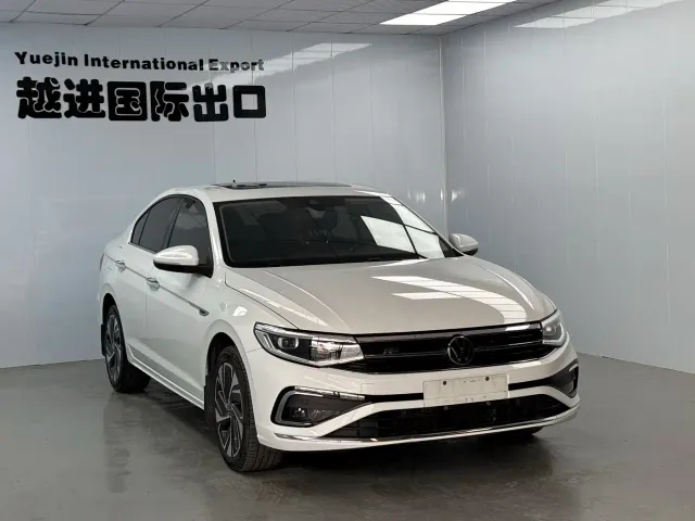 Volkswagen Bora — Фото автомобиля 3