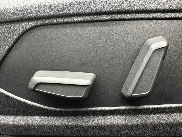 Hyundai Elantra — Фото автомобиля 13