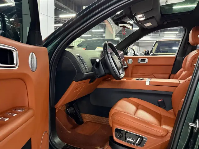 Li Auto L7 — Фото автомобиля 7