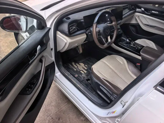 BYD Qin PLUS — Фото автомобиля 4