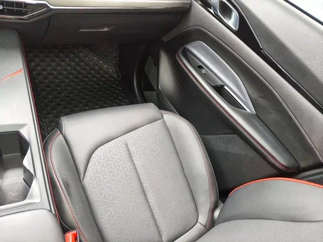 Changan Z6 — Фото автомобиля 8
