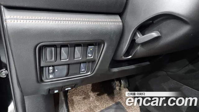 Renault-KoreaSamsung QM6 Новый QM6 2.0 LPe Première 2WD — Фото автомобиля 26