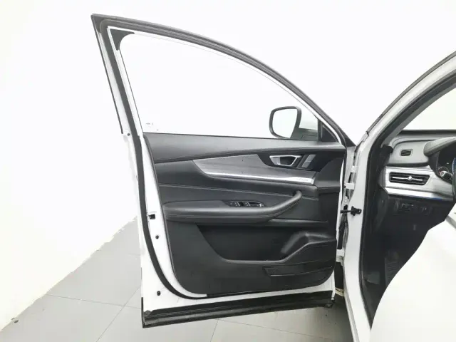 Chery Tiggo 8 — Фото автомобиля 8