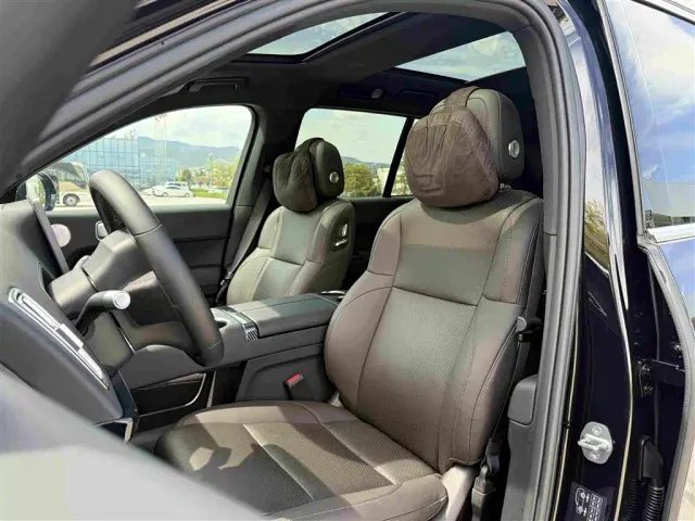 Li Auto L8 — Фото автомобиля 9