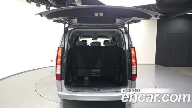 Hyundai Staria — Фото автомобиля 26