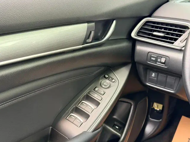 Honda Accord 2022 260TURBO Luxury Edition — Фото автомобиля 16