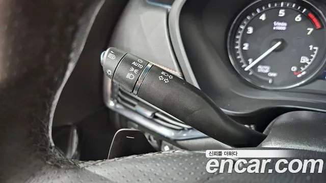 Cadillac XT4 2.0 Sport AWD — Фото автомобиля 28