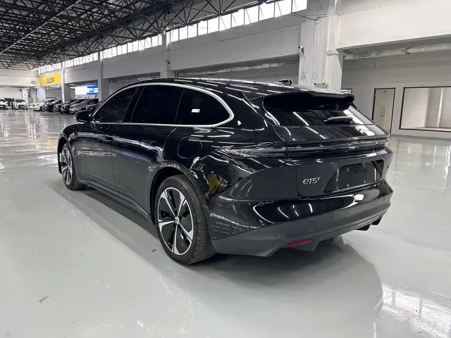 Nio ET5 Touring — Фото автомобиля 13