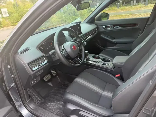 Honda Civic — Фото автомобиля 4