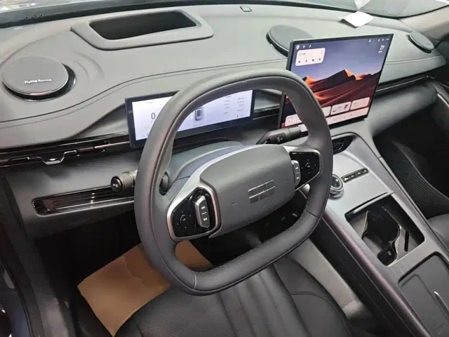 Geely Galaxy E5 — Фото автомобиля 9