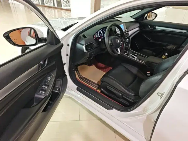 Honda Inspire — Фото автомобиля 15