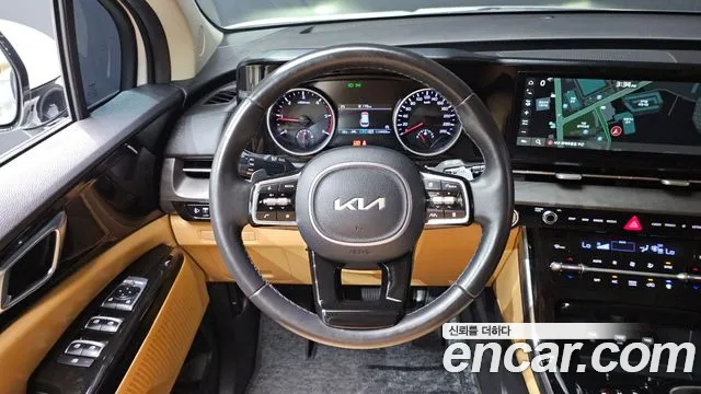 Kia Carnival Generation 4 — Фото автомобиля 12
