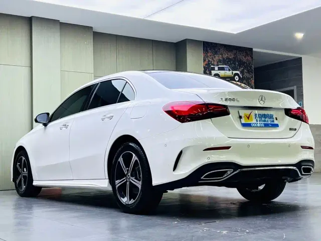 Mercedes-Benz A-Class — Фото автомобиля 6